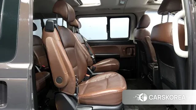 Hyundai The New Grand Starex 2020 Коричневый из Кореи, фото 3