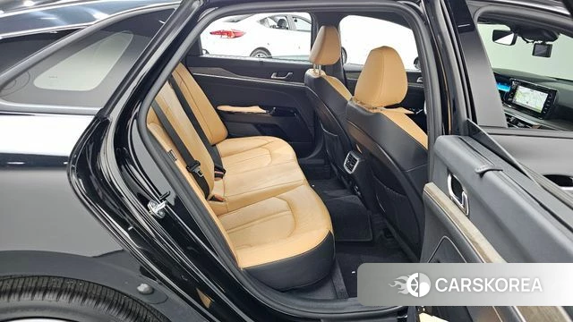 Kia K5 3rd generation 2023 Черный из Кореи, фото 3