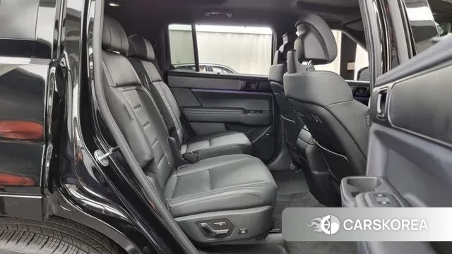 Hyundai Santa Fe (MX5) 2023 Черный из Кореи, фото 3