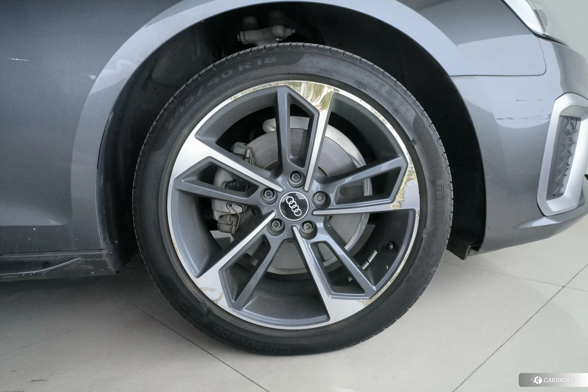 Audi A4L 2021 Темно-серый из Китая, фото 3