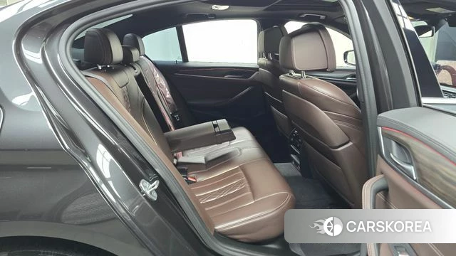 BMW 5 Series (G30) 2020 Серый из Кореи, фото 3