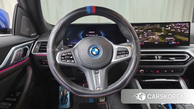 BMW i4 2023 Синий из Кореи, фото 3