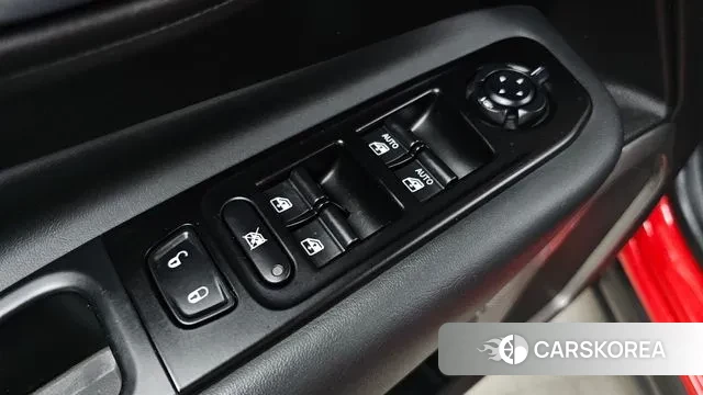 Jeep Renegade id 3237934 из Кореи 3