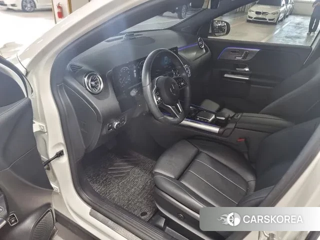 Mercedes-Benz GLA - Class H247 2021 Белый из Кореи, фото 3