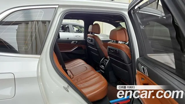 BMW X5 (G05) id 2673402 из Кореи 3