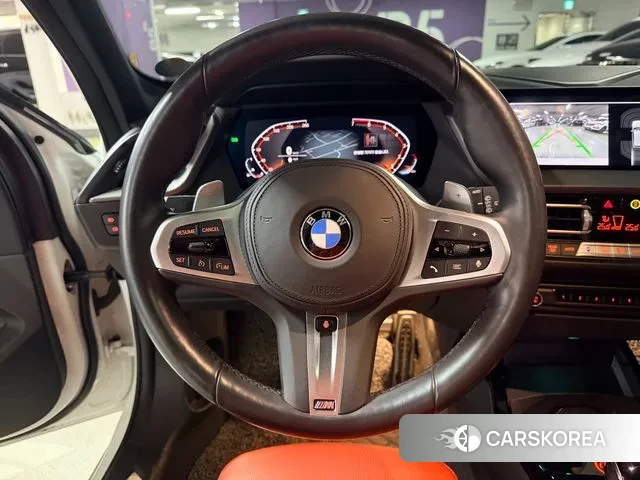 BMW 1 Series (F40) 2021 Белый из Кореи, фото 3