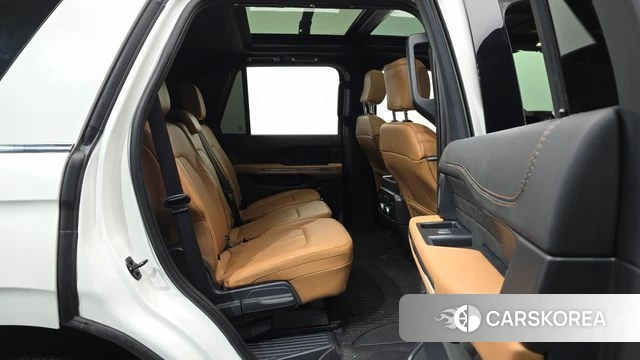 Ford Expeditation 2023 Белый из Кореи, фото 3