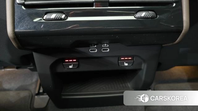 BMW 5 Series (G60) 2024 Белый из Кореи, фото 3