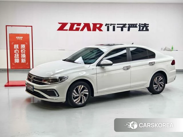 Volkswagen Bora 2025 Белый из Китая, фото 3