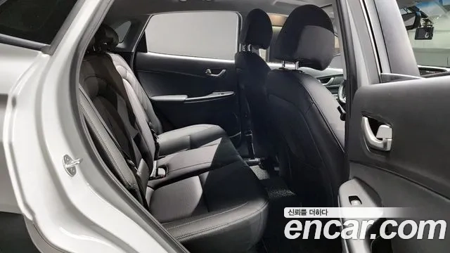 Hyundai Kona 2019 Белый из Кореи, фото 3