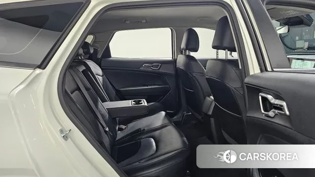 Kia Sportage 5th Generation 2022 Белый из Кореи, фото 3