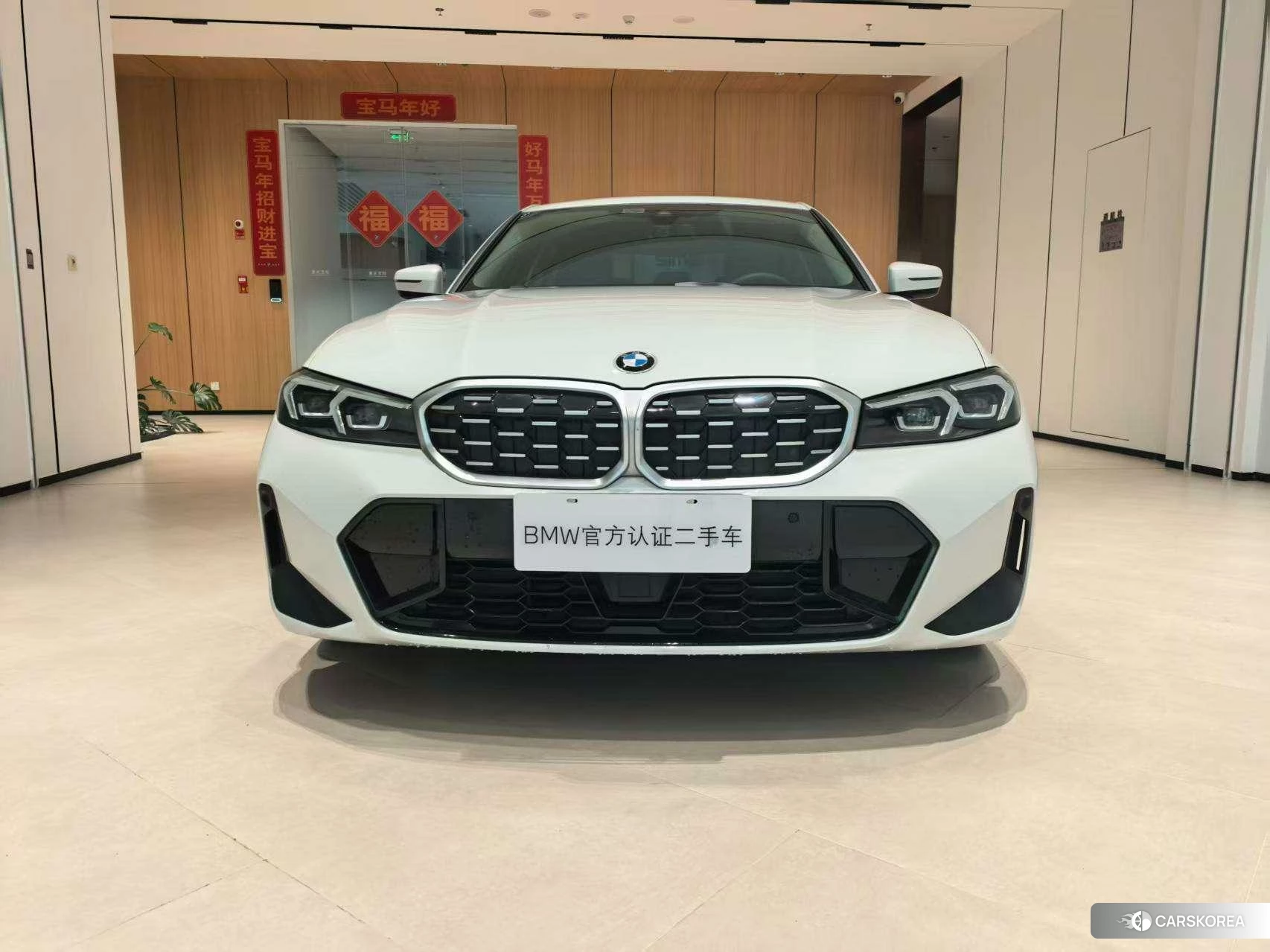 BMW 3 series 2024 Белый из Китая, фото 3
