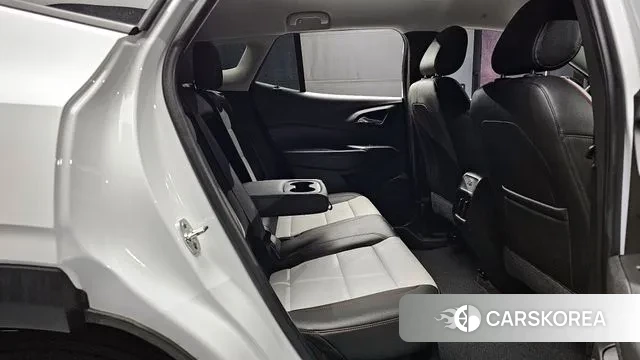 Chevrolet (GM Daewoo) Trax Crossover 2024 Белый из Кореи, фото 3