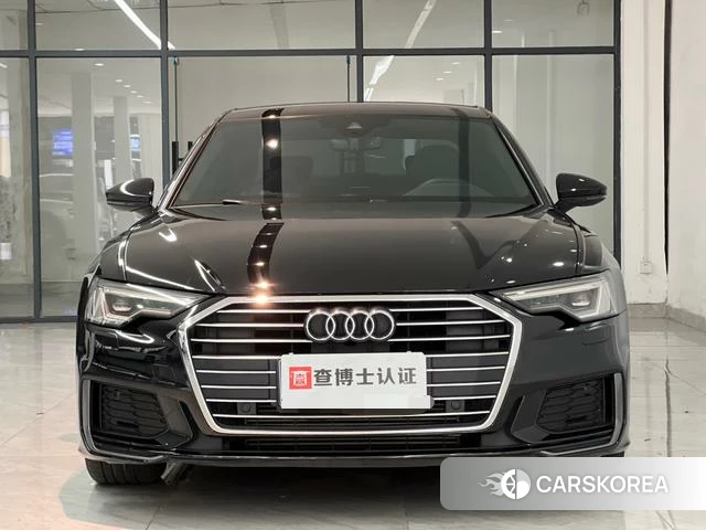 Audi A6L 2021 Черный из Китая, фото 3