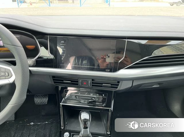 Volkswagen Passat 2025 Черный из Китая, фото 3