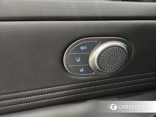 Hyundai The New Avante (CN7) 2024 Серый из Кореи, фото 3