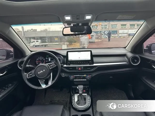 Kia The New K3 2nd generation 2021 Черный из Кореи, фото 3