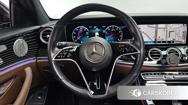 Mercedes-Benz E-Class W213 2021 Черный из Кореи, фото 3