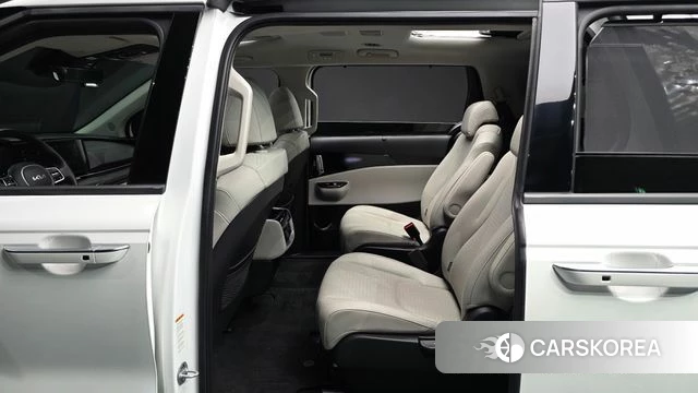 Kia Carnival 4th generation 2023 Белый из Кореи, фото 3