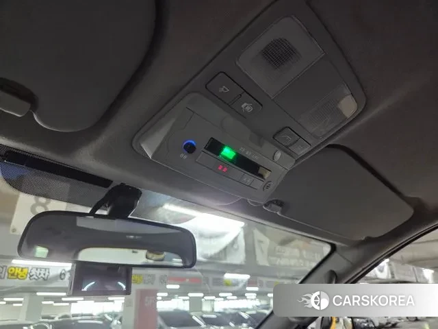 Hyundai The New Grand Starex 2019 Желтый из Кореи, фото 3