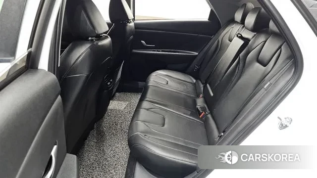 Hyundai The New Avante (CN7) 2023 Белый из Кореи, фото 3