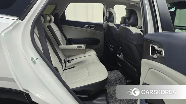 Kia Sportage 5th Generation 2021 Белый из Кореи, фото 3