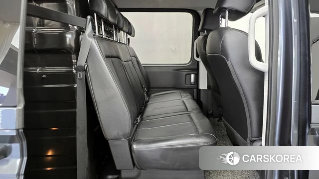 Hyundai Staria 2021 Серый из Кореи, фото 3