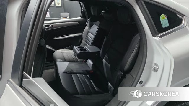 Renault Korea (Samsung) Arcana 2025 Белый из Кореи, фото 3