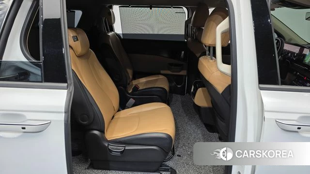Kia Carnival 4th generation 2023 Белый из Кореи, фото 3