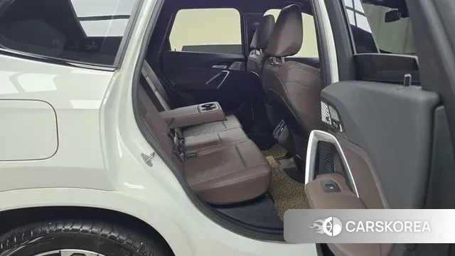 BMW X1 (U11) 2023 Белый из Кореи, фото 3