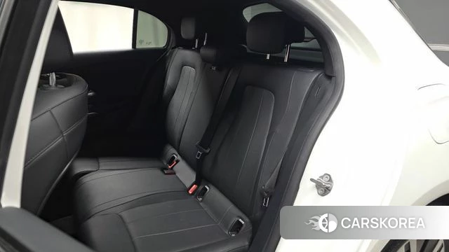Mercedes-Benz A-Class W177 2021 Белый из Кореи, фото 3