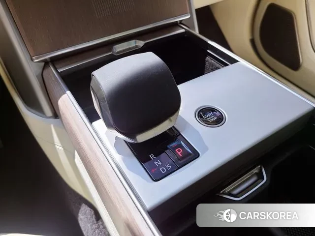 Land Rover Range Rover 5th Generation 2024 Серый из Кореи, фото 3