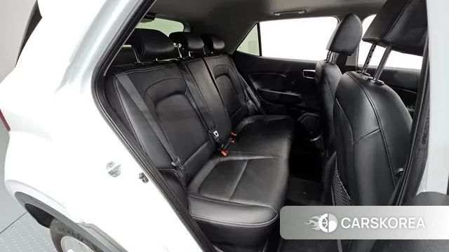 Hyundai Venue 2022 Белый из Кореи, фото 3