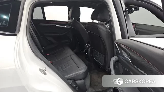 BMW X4 (G02) 2022 Белый из Кореи, фото 3