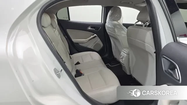 Mercedes-Benz GLA-Class X156 2019 Белый из Кореи, фото 3