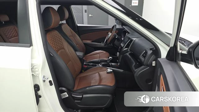 Ssangyong Tivoli Armor 2018 Белый из Кореи, фото 3