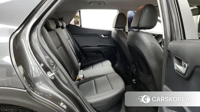 Kia Stonic 2020 Серый из Кореи, фото 3