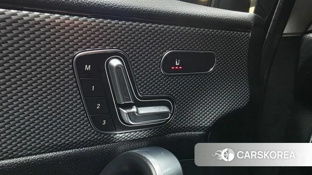 Mercedes-Benz A-Class W177 2020 Черный из Кореи, фото 3