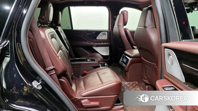 Lincoln Aviator 2nd generation 2020 Черный из Кореи, фото 3