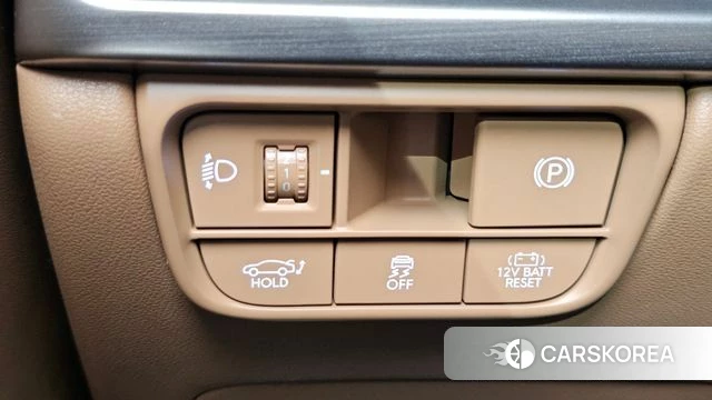Hyundai Grandeur Hybrid (GN7) 2024 Белый из Кореи, фото 3