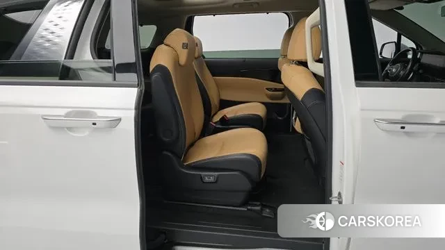 Kia Carnival 4th generation 2020 Белый из Кореи, фото 3