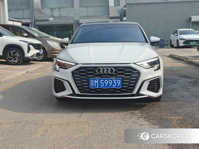 Audi A3 2022 Белый из Китая, фото 3