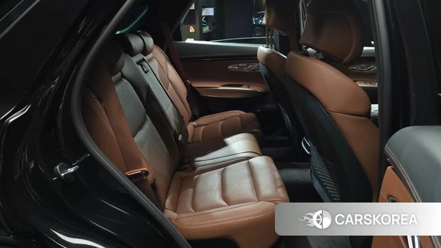Genesis GV70 2023 Черный из Кореи, фото 3
