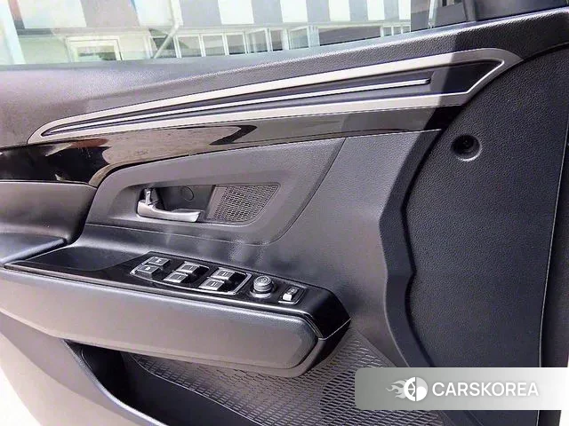 Ssangyong Beautiful Korando 2022 Белый из Кореи, фото 3