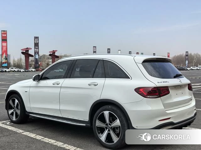 Mercedes-Benz GLC 2022 Белый из Китая, фото 3