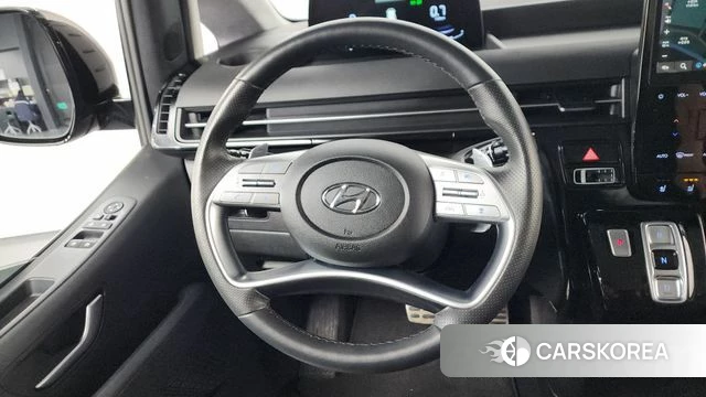 Hyundai Staria 2021 Черный из Кореи, фото 3