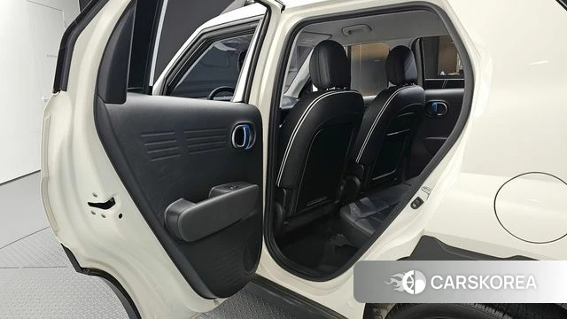Hyundai Casper 2023 Белый из Кореи, фото 3
