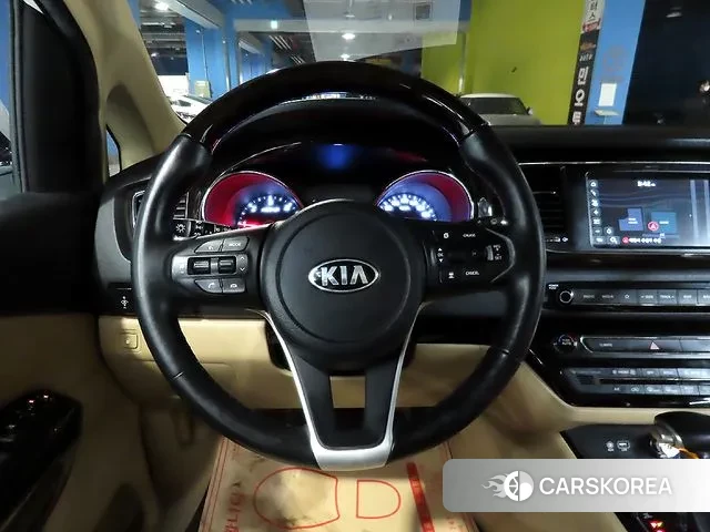 Kia The New Carnival 2019 Черный из Кореи, фото 3