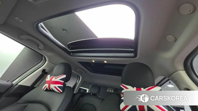 Mini Cooper Countryman 2023 Песочный из Кореи, фото 3