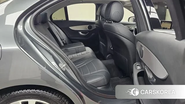 Mercedes-Benz C-Class W205 2018 Серый из Кореи, фото 3